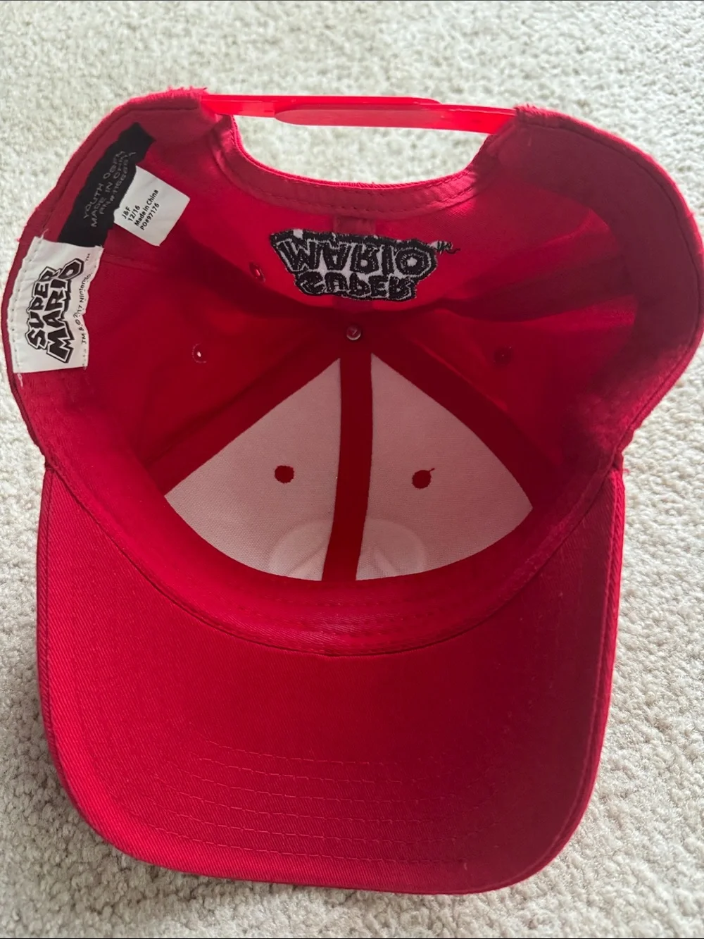 Red Súper Mario Nintendo Hat OSFM
